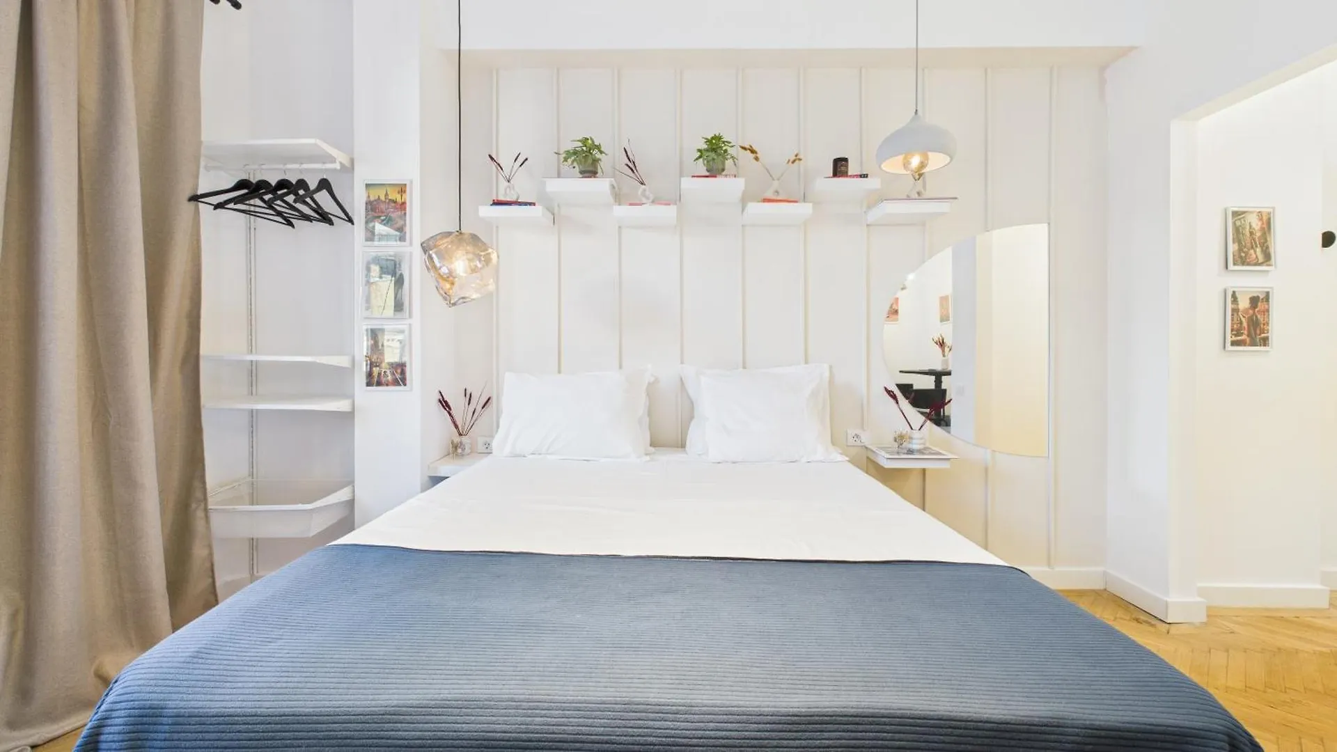 Chic Studio In The Heart Of City Bucharest Apartment